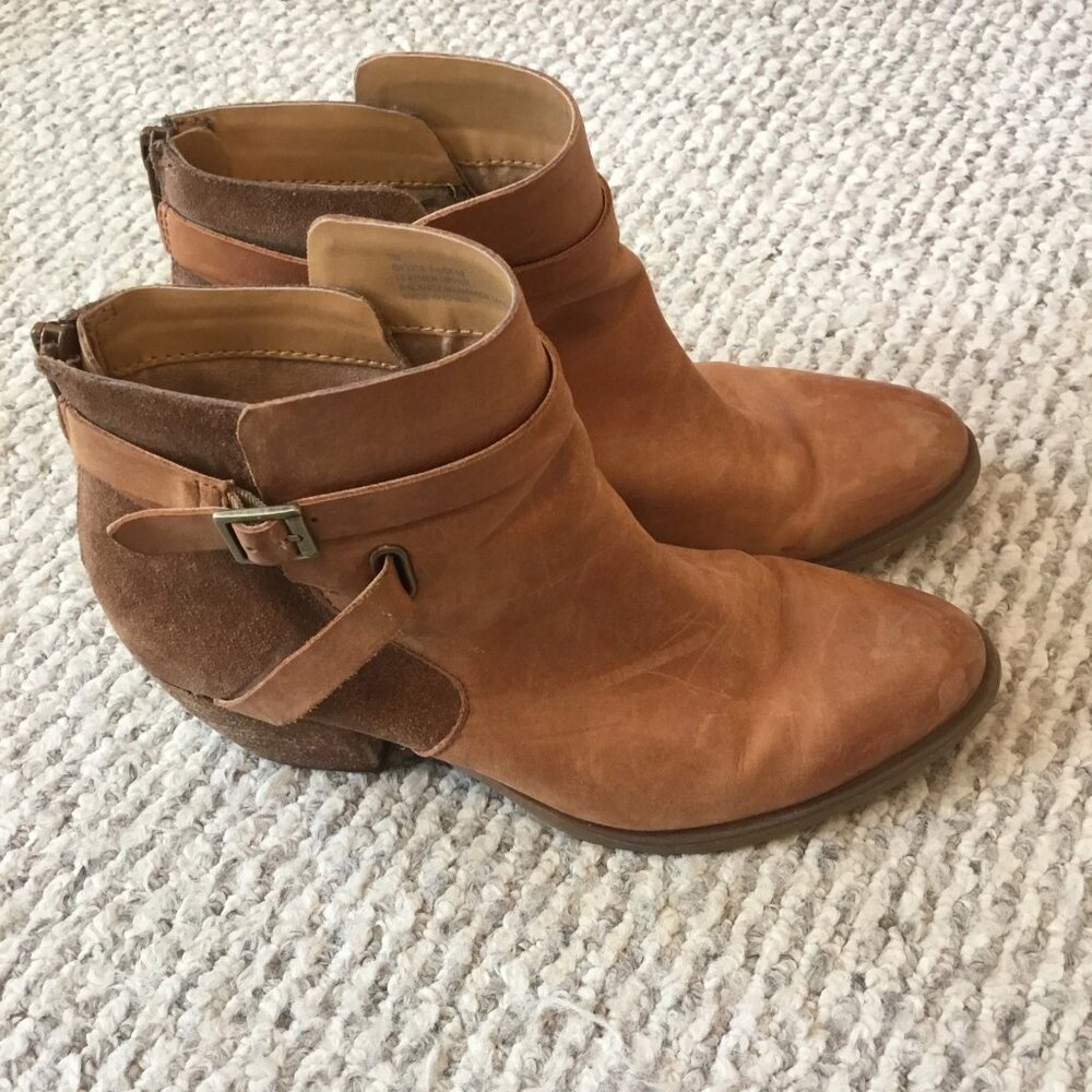 Korks Leather Bootie Women’s Size 7